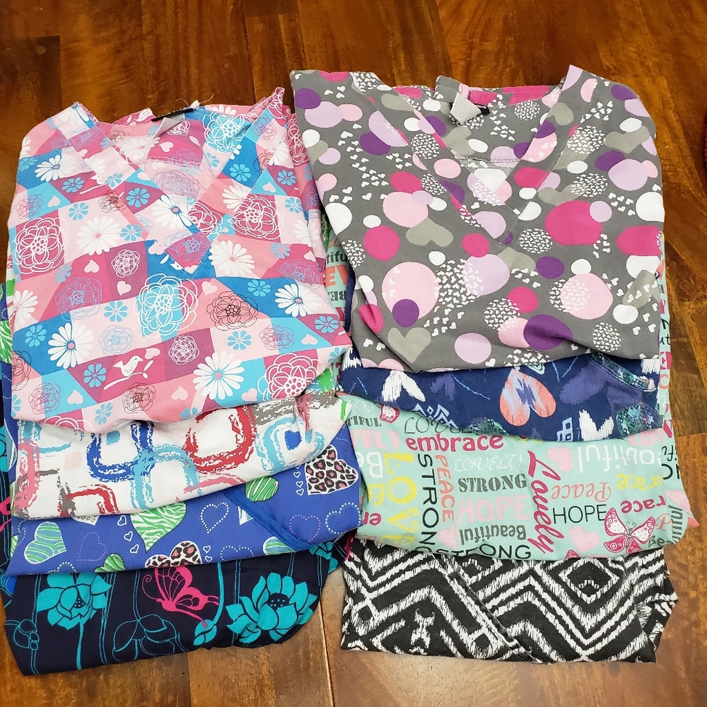 8 Scrub tops